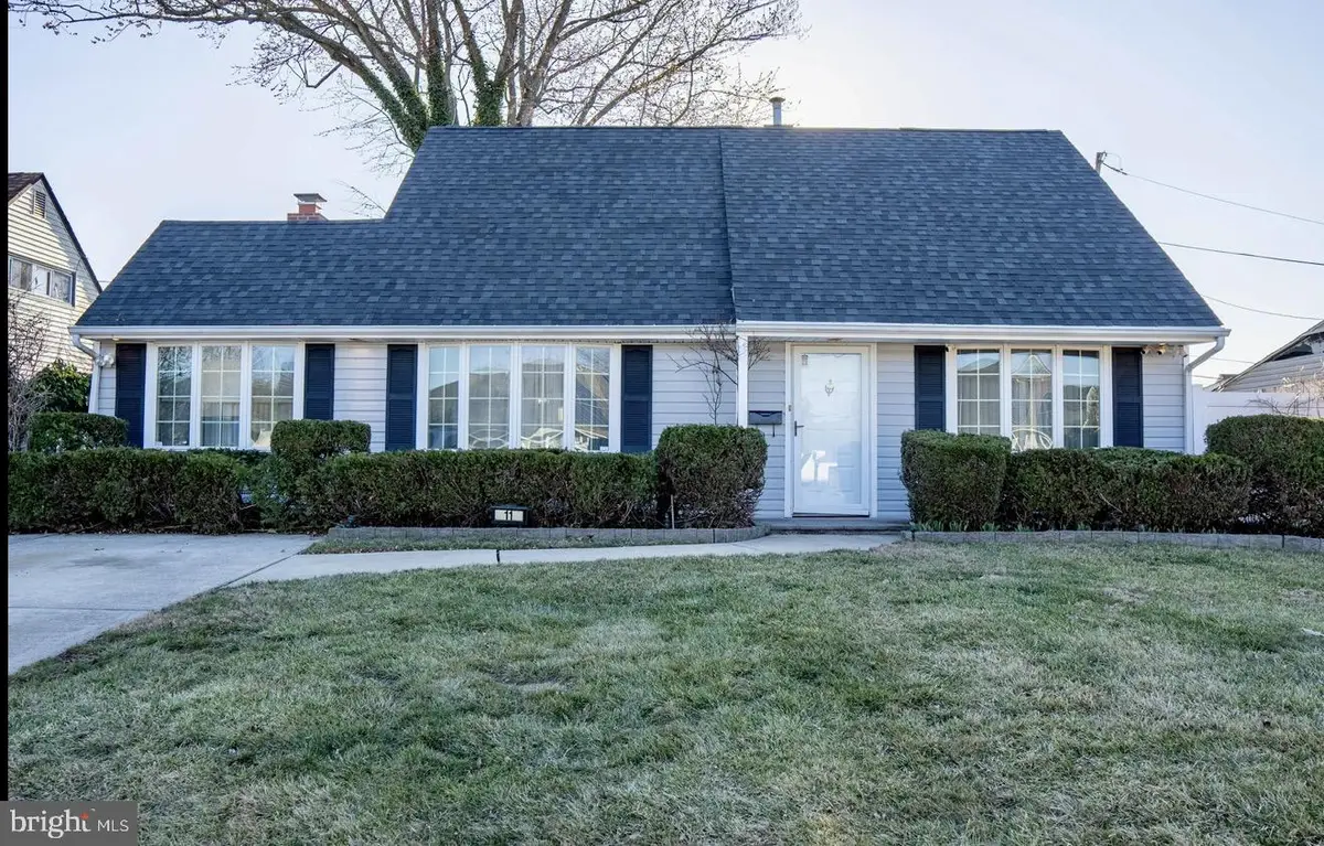 11 Jester Ln, Levittown, PA 19055 - #1