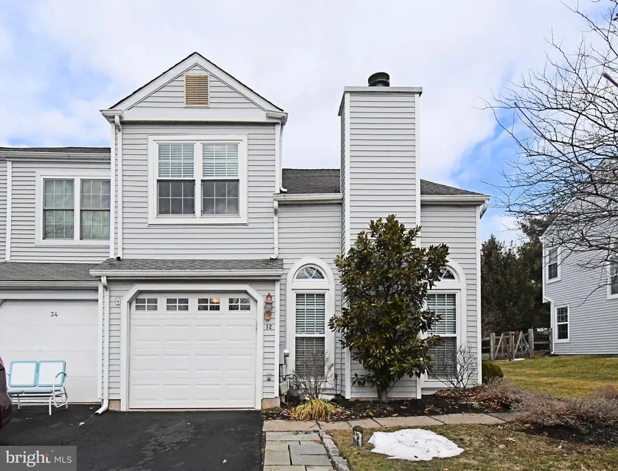 32 Skyview Way, Newtown, PA 18940 - #2