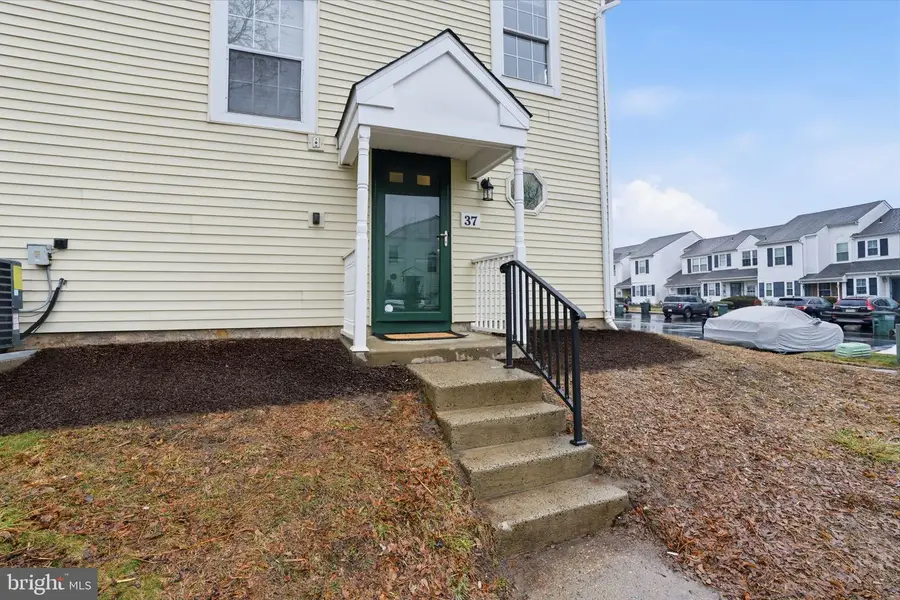 37 Van Horn Pl, Holland, PA 18966 - #3