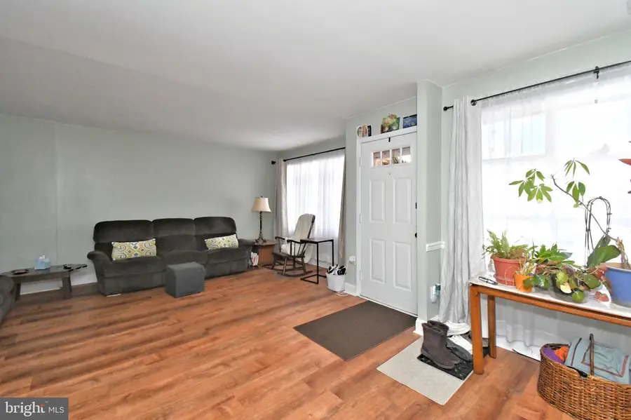 1258 Lisa Dr, Warrington, PA 18976 - #3