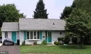 433 Austin Cir, Fairless Hills, PA 19030 - #1