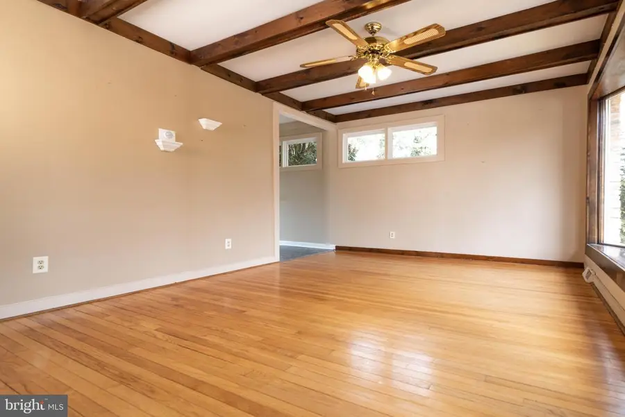 106 S Shady Retreat Rd, Doylestown, PA 18901 - #3