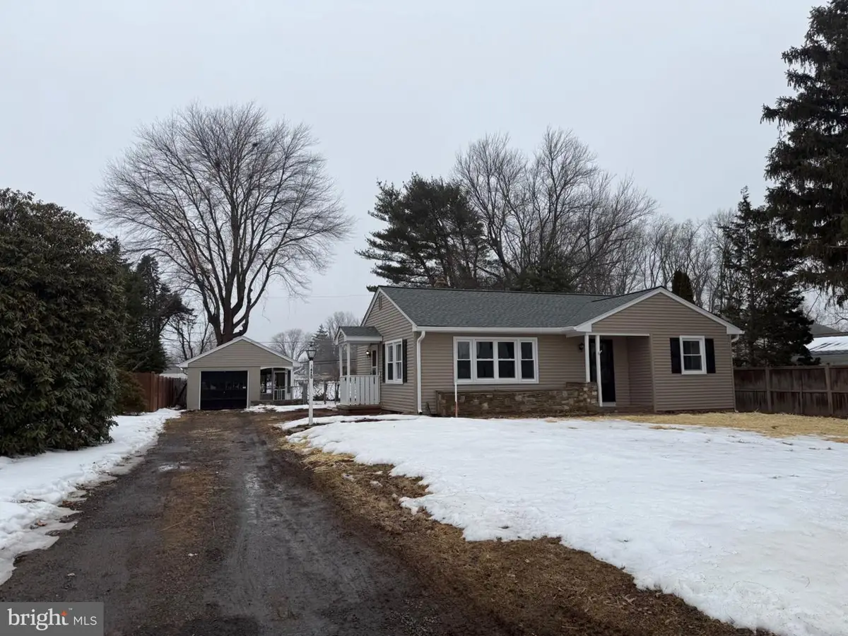 1420 S Pleasant Dr, Feasterville Trevose, PA 19053 - #1