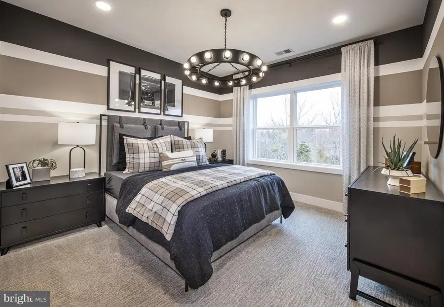 1465 Breton Hill Dr, Warminster, PA 18974 - #2