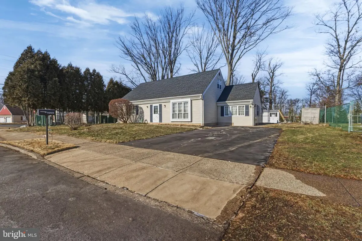 1999 Hollandale Dr, Bensalem, PA 19020 - #1