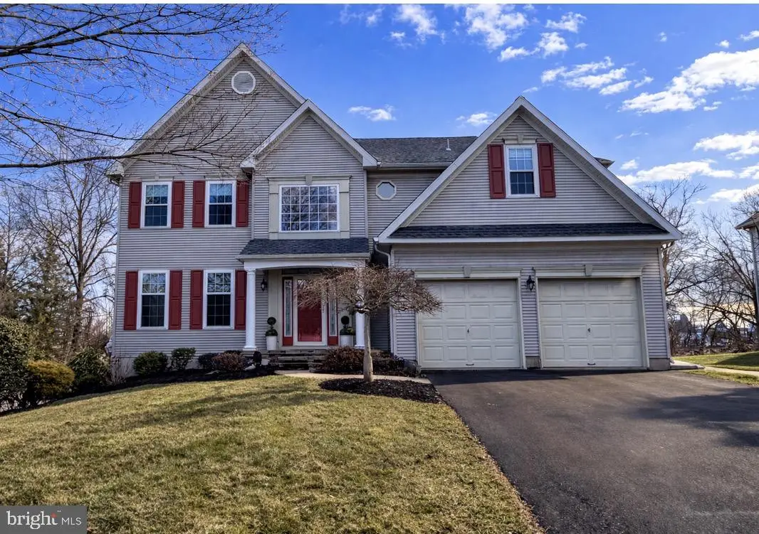 203 Cliveden Dr, Newtown, PA 18940 - #1