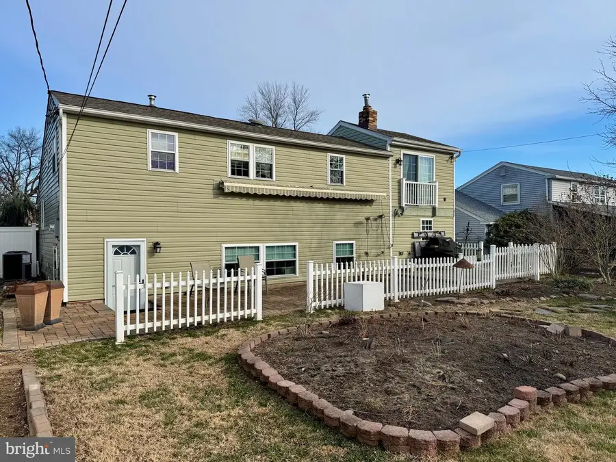 1005 Arthur Ave, Bristol, PA 19007 - #3