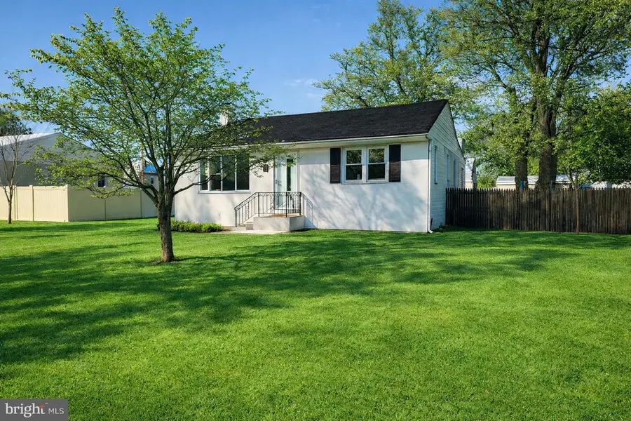 455 Jefferson Ave, Langhorne, PA 19047 - #2