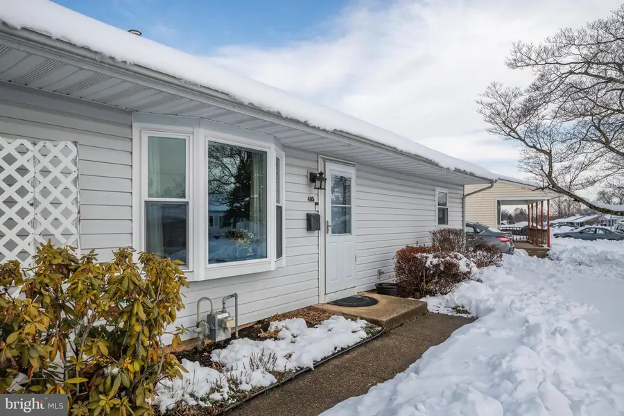 405 Andover Rd, Fairless Hills, PA 19030 - #2