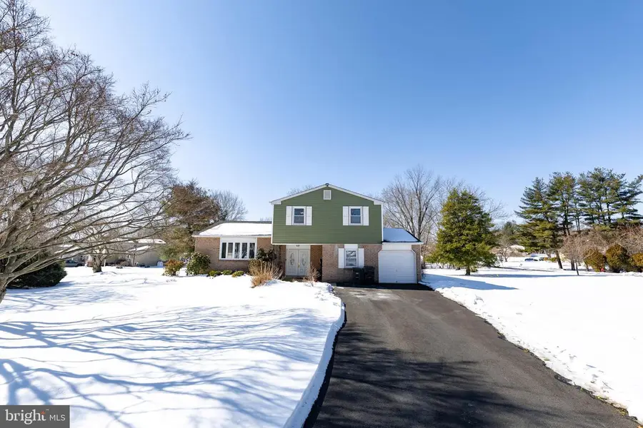 184 W Georgianna Dr, Richboro, PA 18954 - #3