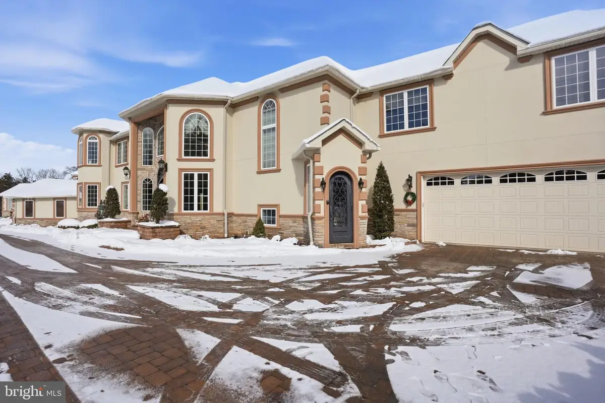 1066 Washington Crossing Rd, Newtown, PA 18940 - #1