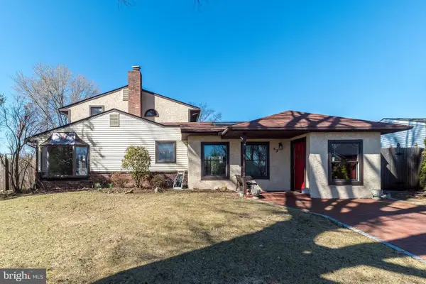 43 Thimbleberry Ln, LEVITTOWN, PA 19054