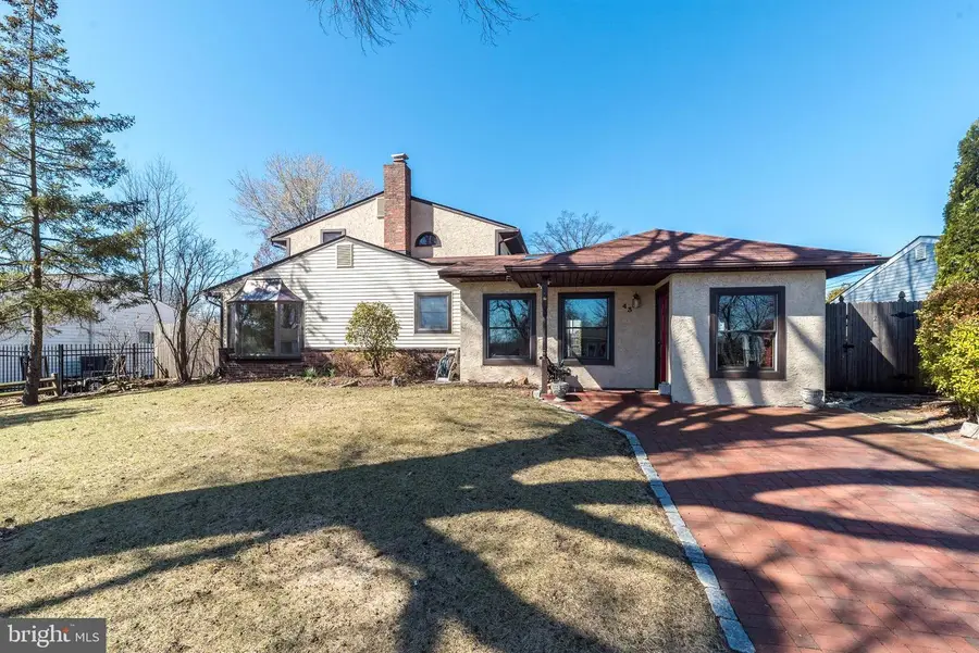 43 Thimbleberry Ln, Levittown, PA 19054 - #2