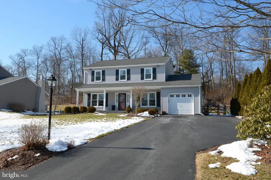 26 Boulder Dr, Sellersville, PA 18960 - #3