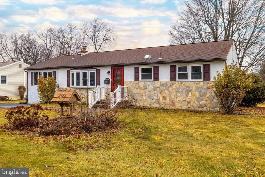 1413 Foster Rd, Warminster, PA 18974 - #3