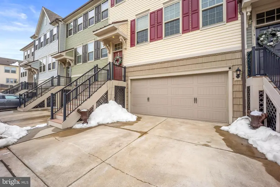 485 Rowan St, Warminster, PA 18974 - #2