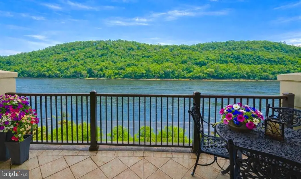 510 Waterview Pl, New Hope, PA 18938 - #1