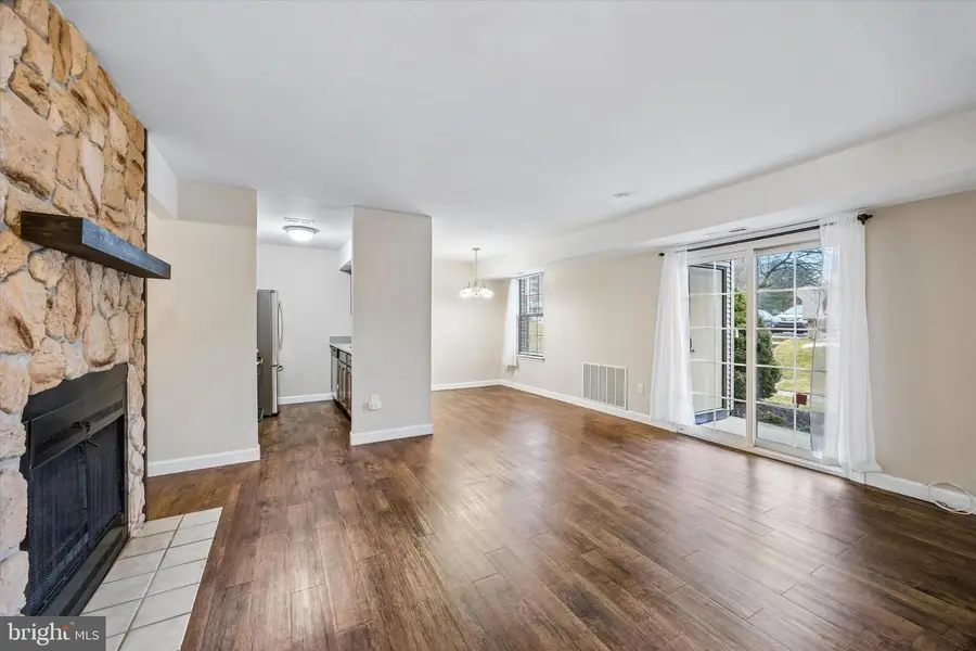 463 Redbud Ct, Warrington, PA 18976 - #2