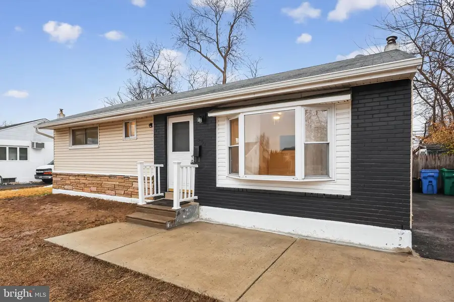 904 Arthur Ave, Bristol, PA 19007 - #3