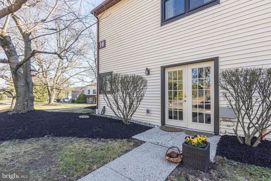 1 Heather Ct, Newtown, PA 18940 - #3