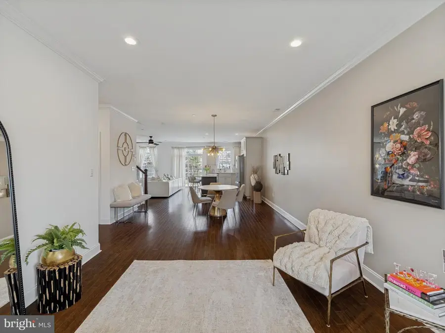 16759 River View Cir, Bristol, PA 19007 - #2