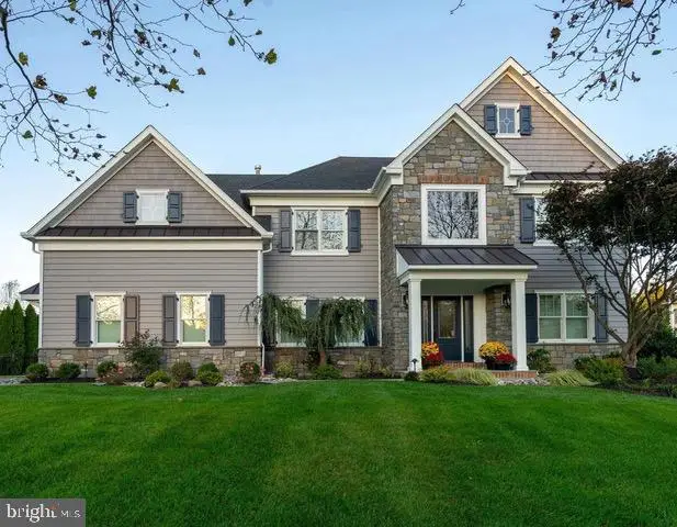 33 Bittersweet Dr, Doylestown, PA 18901 - #1