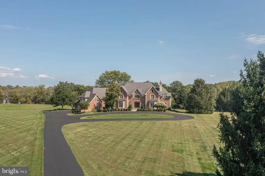 1710 Scott Dr, Newtown, PA 18940 - #2