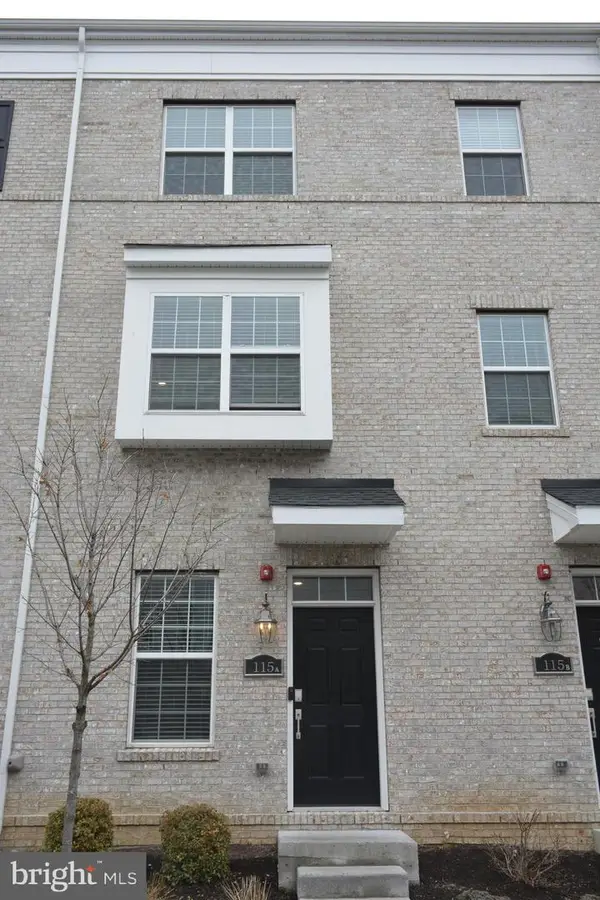 115-a King St, BENSALEM, PA 19020