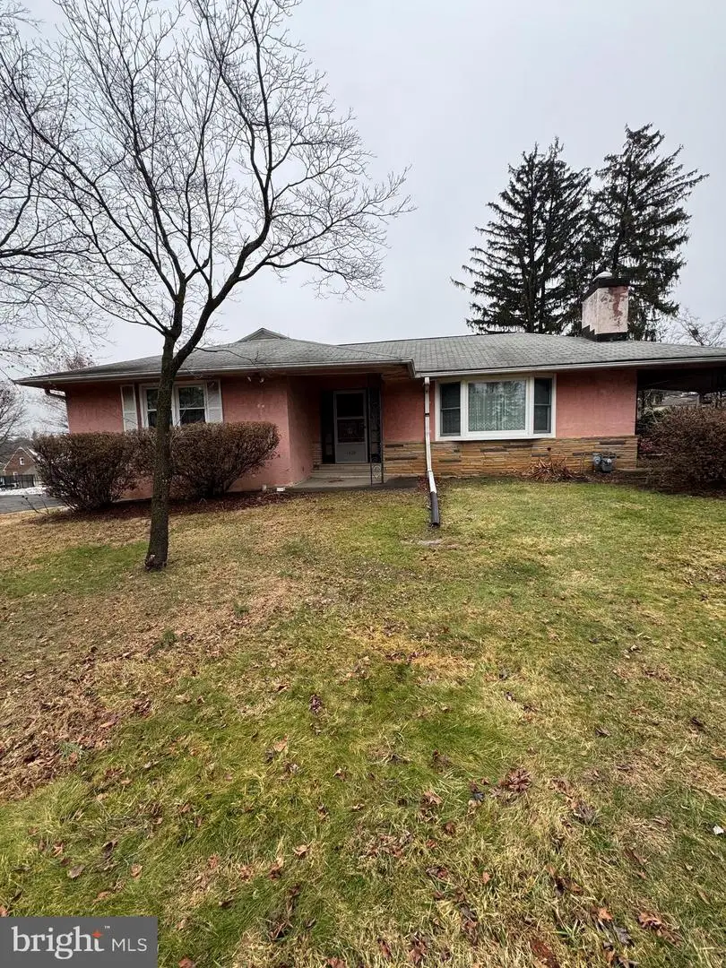 1429 County Line Rd, Huntingdon Valley, PA 19006 - #2