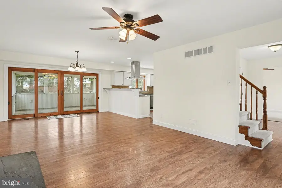 520 Airy Ave, Chalfont, PA 18914 - #3