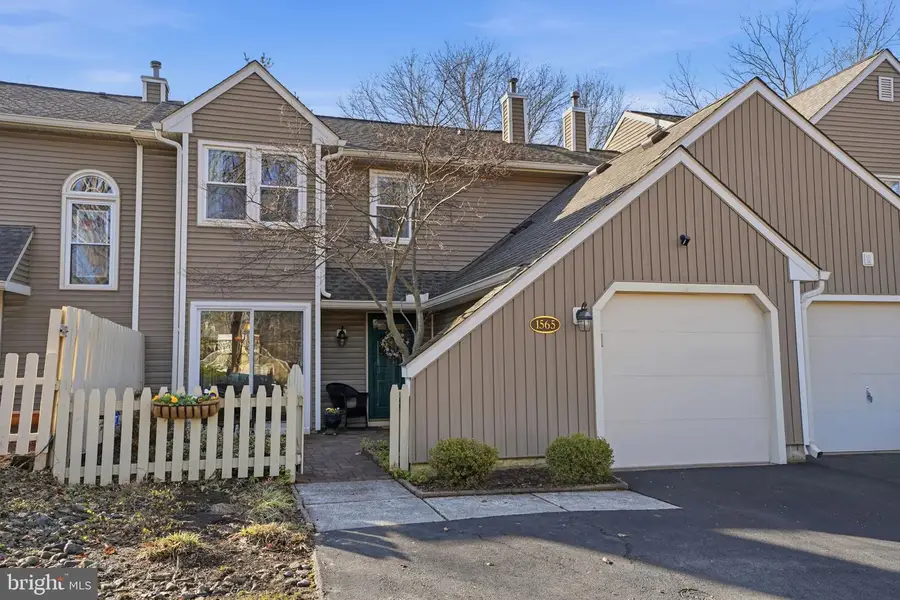 1565 Butterfly Ct, Yardley, PA 19067 - #2