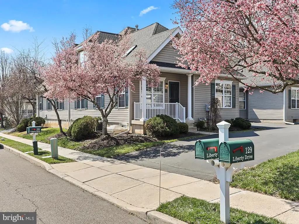 132 Liberty Dr, Bensalem, PA 19020 - #1