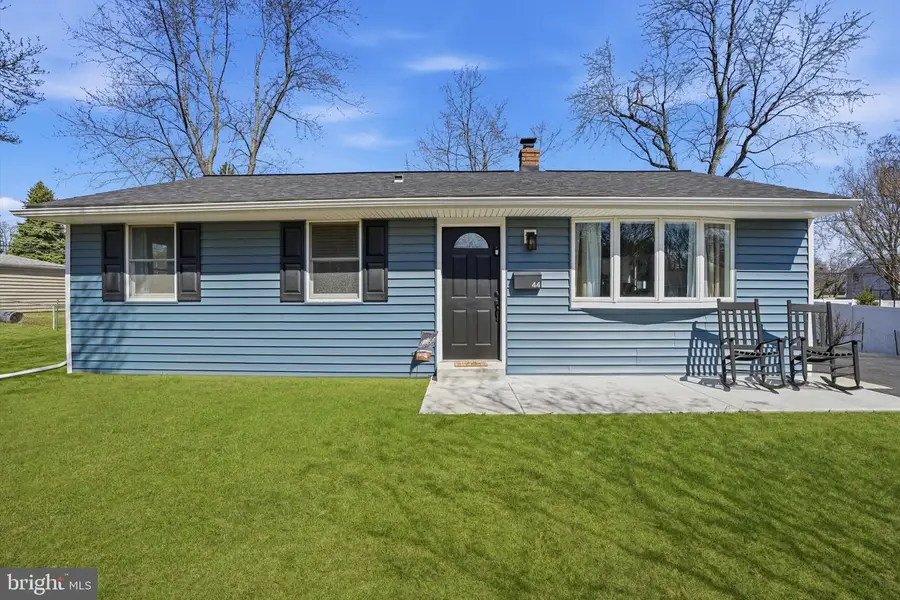 44 Heights Ln, Feasterville Trevose, PA 19053 - #2