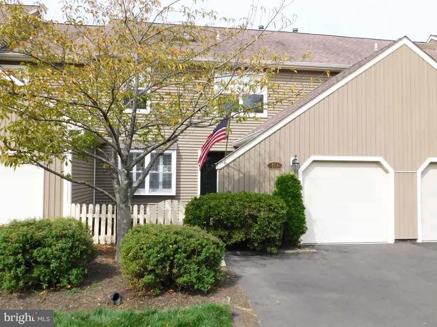 173 Wildflower Cir, Yardley, PA 19067 - #2