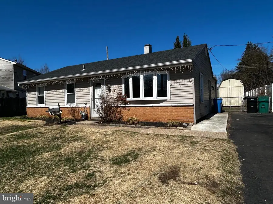 901 Spencer Dr, Croydon, PA 19021 - #2