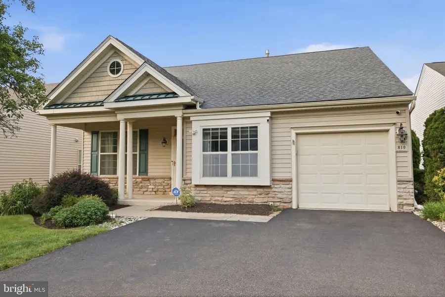 810 Nathaniel Trl, Warwick, PA 18974 - #2
