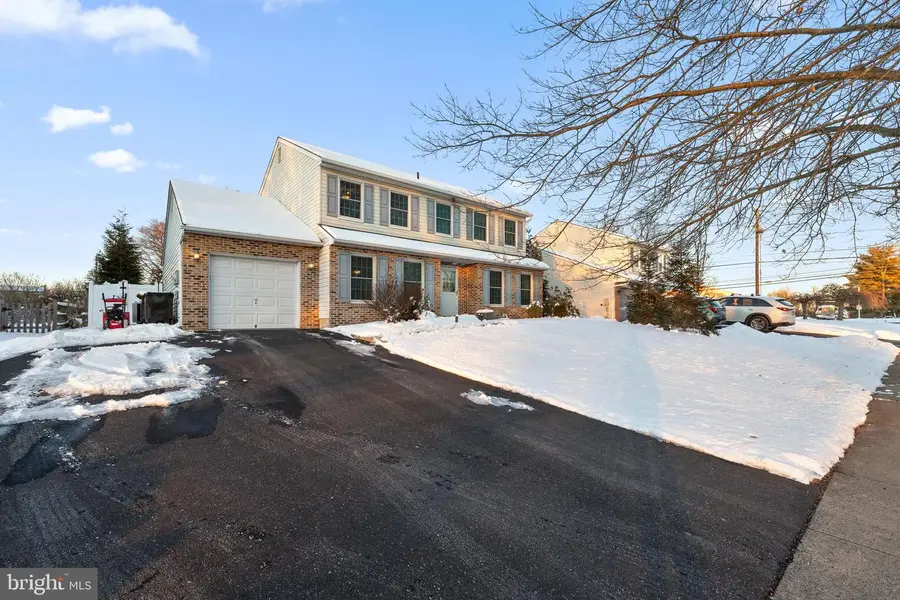 104 Sacramento Dr, Quakertown, PA 18951 - #2