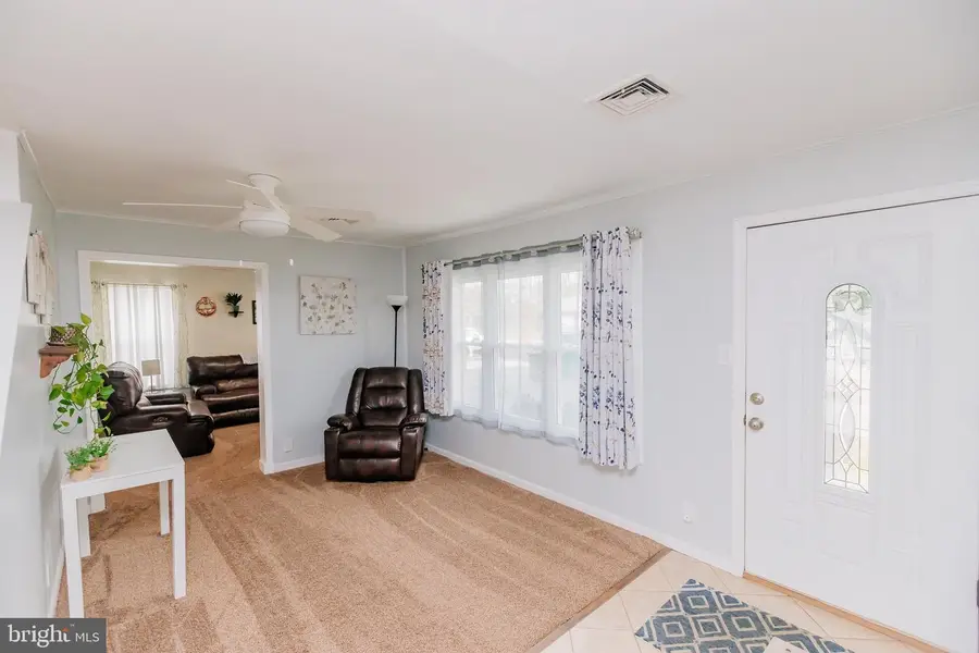 630 Beaumont Rd, Fairless Hills, PA 19030 - #3