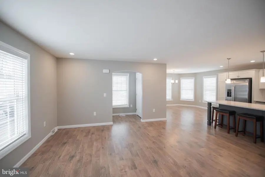 85 Waterford Ln, Sellersville, PA 18960 - #3