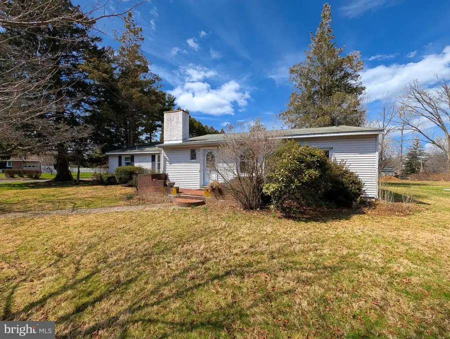 163 Pennsylvania Ave, Chalfont, PA 18914 - #2