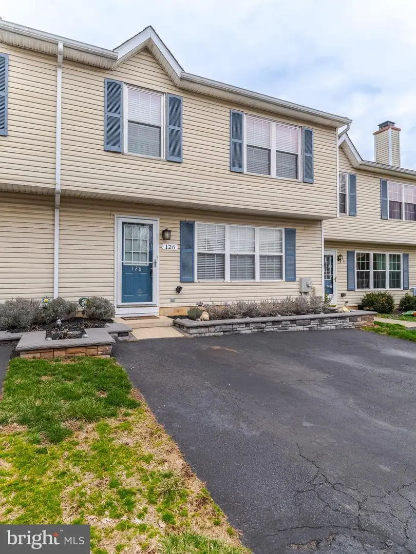 126 Megan Cir, Chalfont, PA 18914 - #3