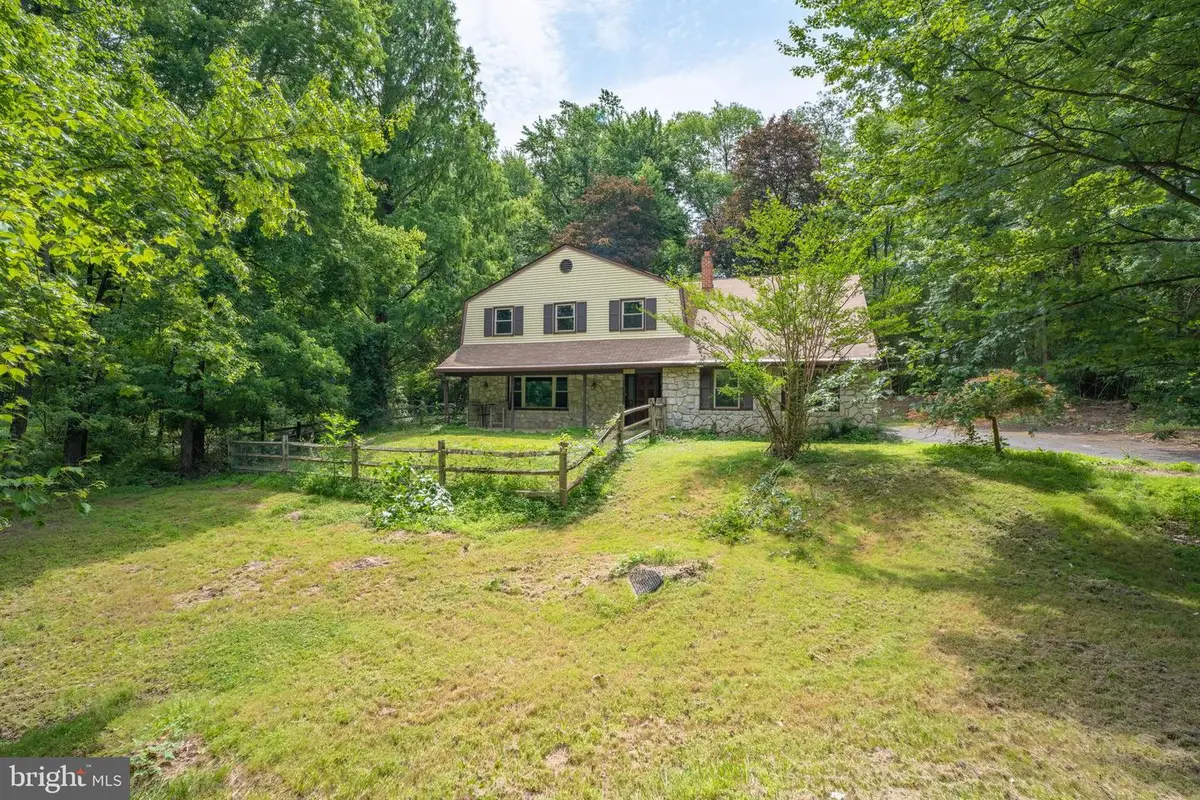 1535 Fieldwood Rd, Southampton, PA 18966 - #1