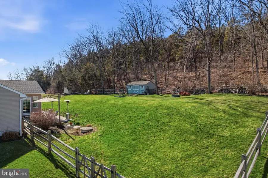 4315 Barndt Rd, Telford, PA 18969 - #2