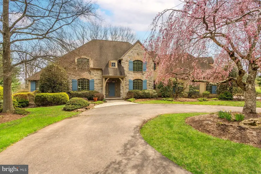 4225 Erica Dr, Doylestown, PA 18902 - #2