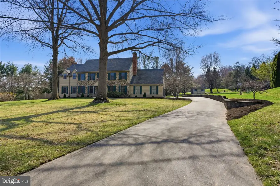 2840 W Fox Chase Cir, Doylestown, PA 18902 - #2