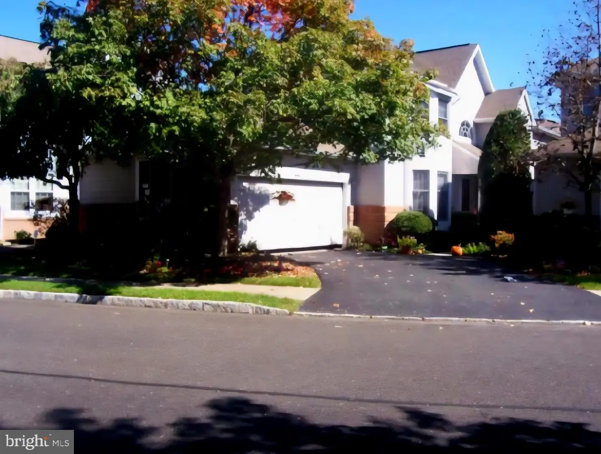 475 Franklin Cir, Yardley, PA 19067 - #1