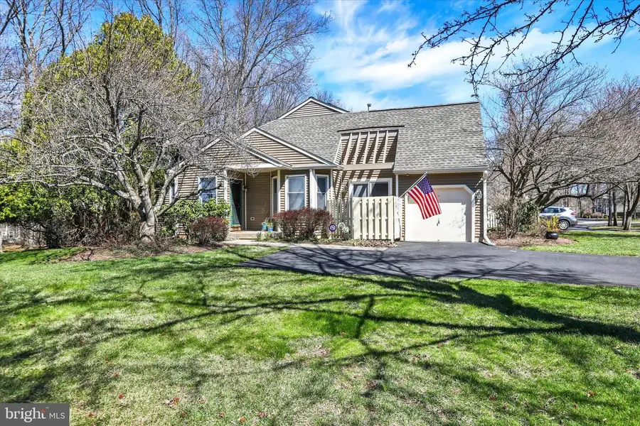 1576 Applewood Cir, Yardley, PA 19067 - #2