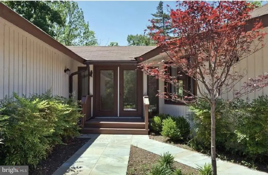 2119 S Sugan Rd, New Hope, PA 18938 - #3