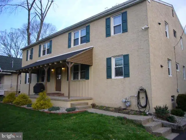 136 E Park Ave, Sellersville, PA 18960 - #1