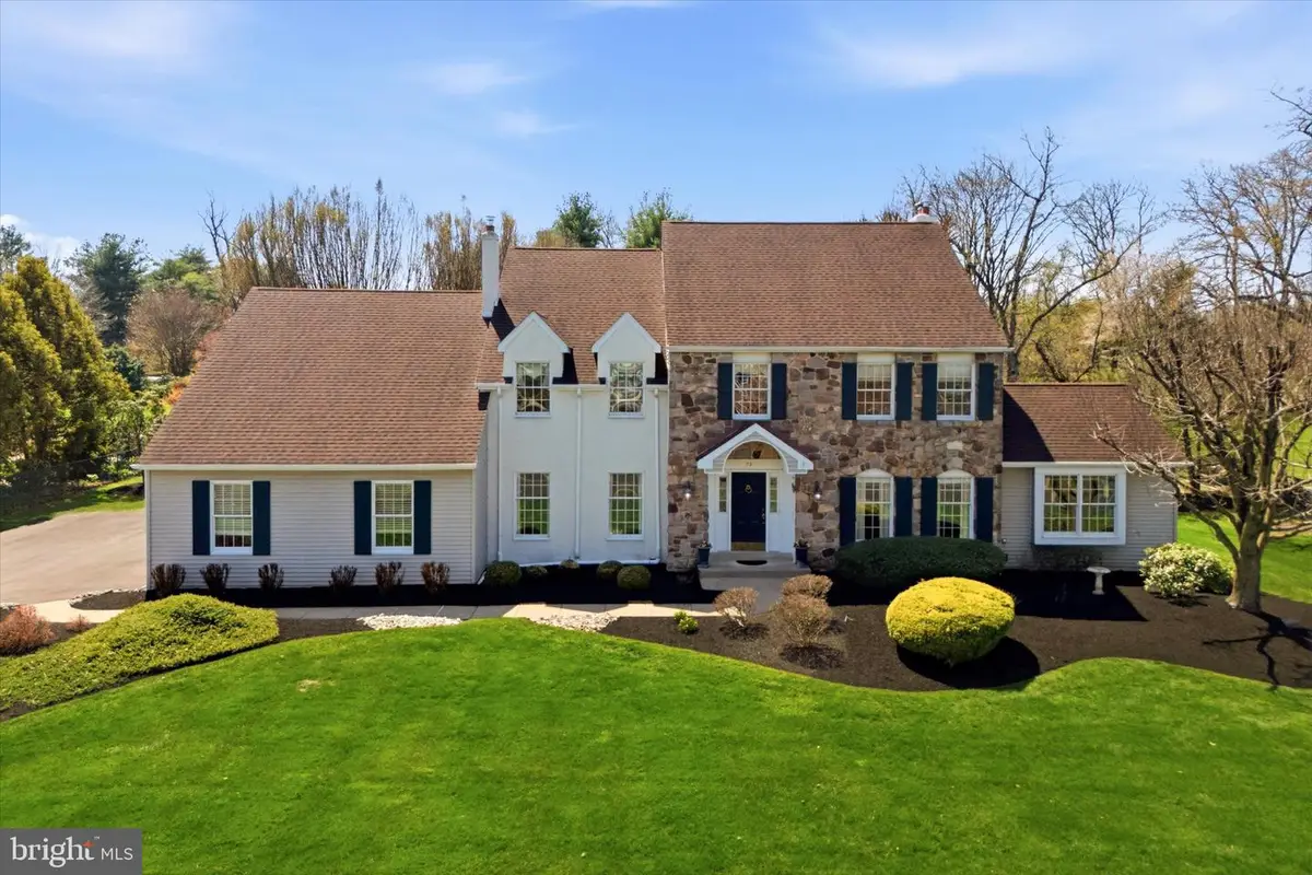 72 Bobbie Dr, Ivyland, PA 18974 - #1